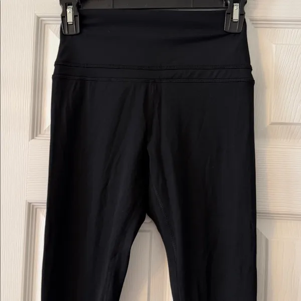 CRZ YOGA Black Leggings size XS brand new inseam 28”waist 22” elastic - Image 2