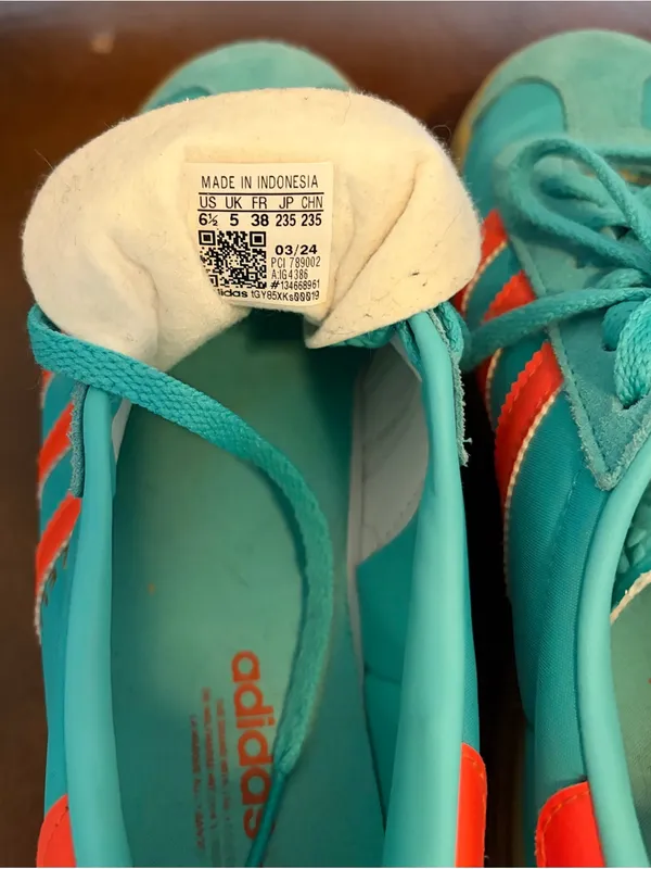adidas Gazelle Bold Womens Fashion Sneakers in Green Orange size 6.5 platform - Image 6