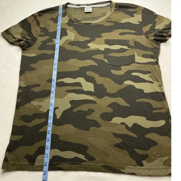 PINK Victoria's Secret Green Camo Pocket T-Shirt Womens Large Short Sleeve - Image 4