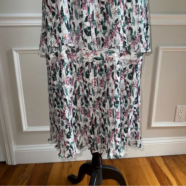 ELLIATT‎ Revolve Vedado Floral Pleated Tiered Midi Dress size Small - Image 5