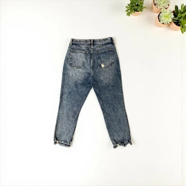 Abercrombie & Fitch Mom Jeans High Rise Distressed Denim‎ Size 30 - Image 2
