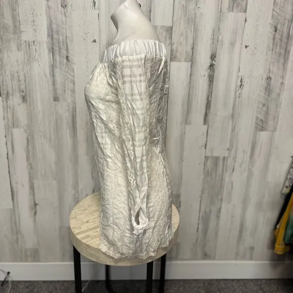 Charlotte Russe Lace Off Shoulder Mini Dress Womens Extra Small White Tie Cuffs - Image 2