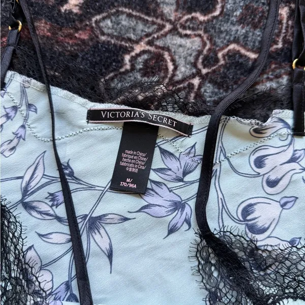 Victorias Secret Satin Pj’s lounge Floral Lace‎ blue Sleepwear Set cami shorts - Image 3