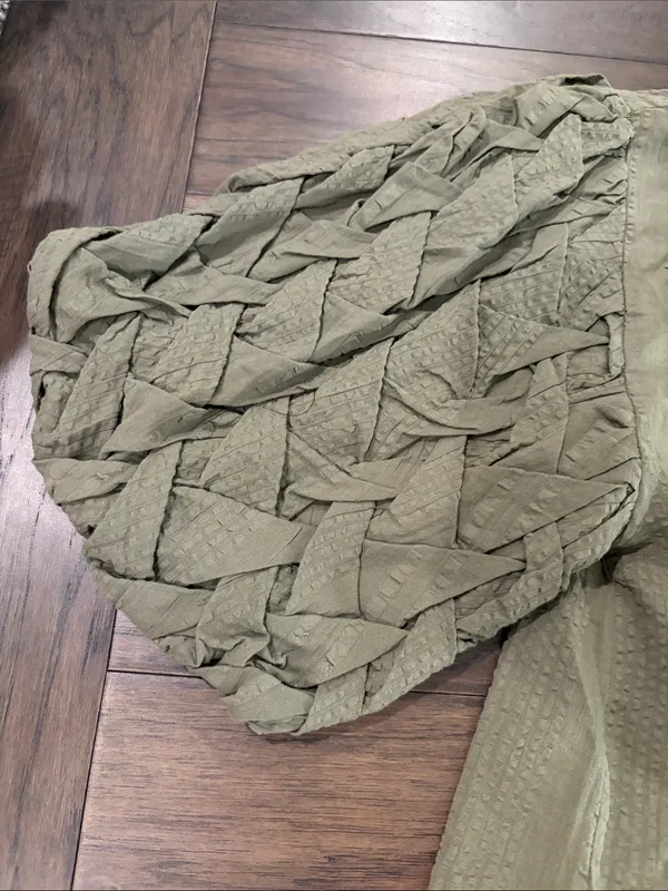 New With Tags THML Puff Sleeve Olive Top Sz S - Image 8