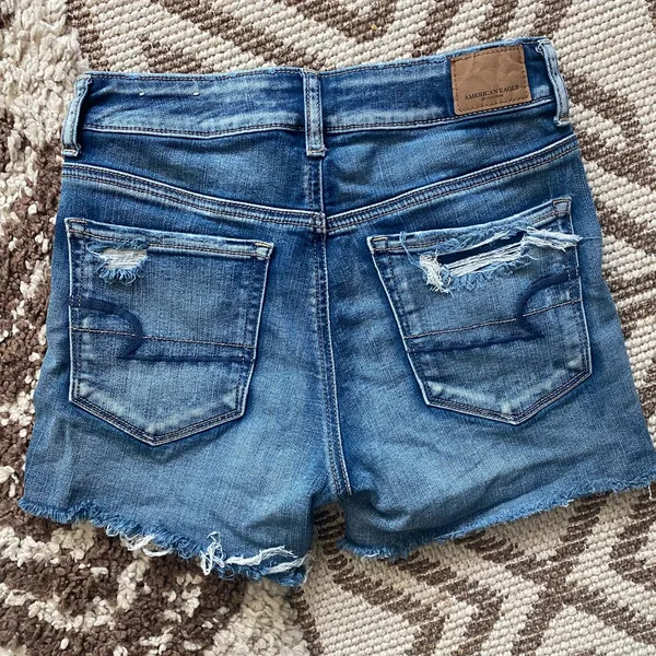 American eagle high rise shorts - Image 2