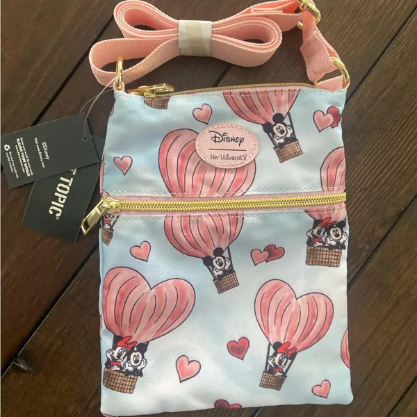 Lounge Fly Disney Mickey Mouse & Minnie Mouse Heart Balloon Passport Crossbody Bag - Image 5