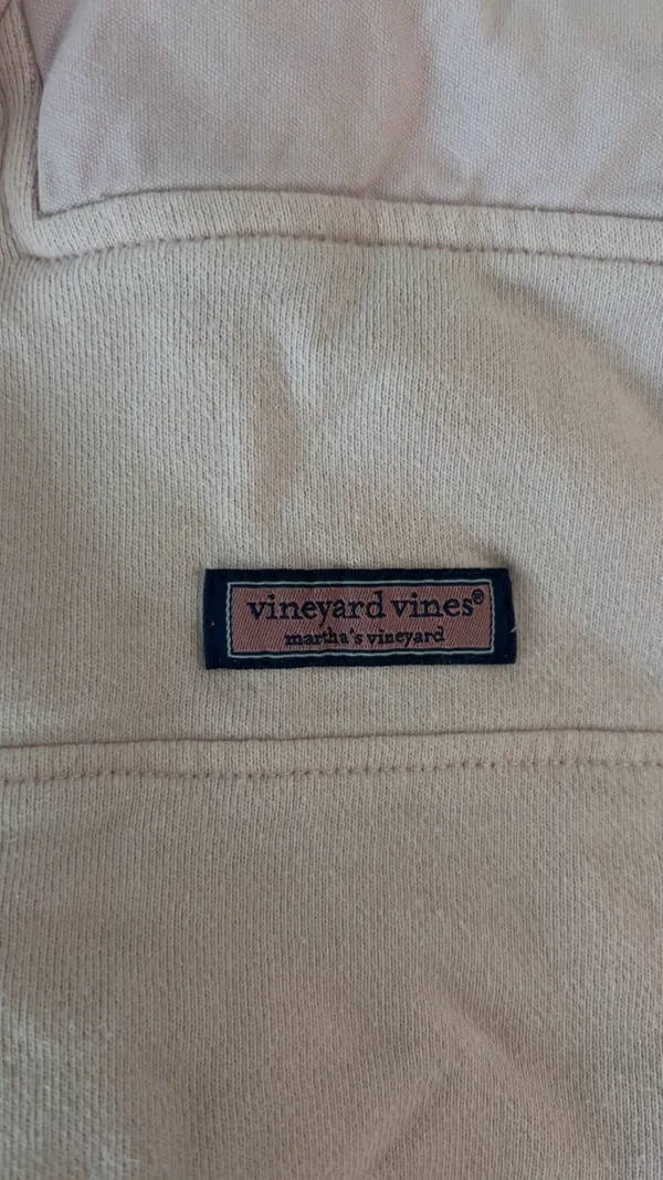 Vineyard Vines pullover  - Image 2