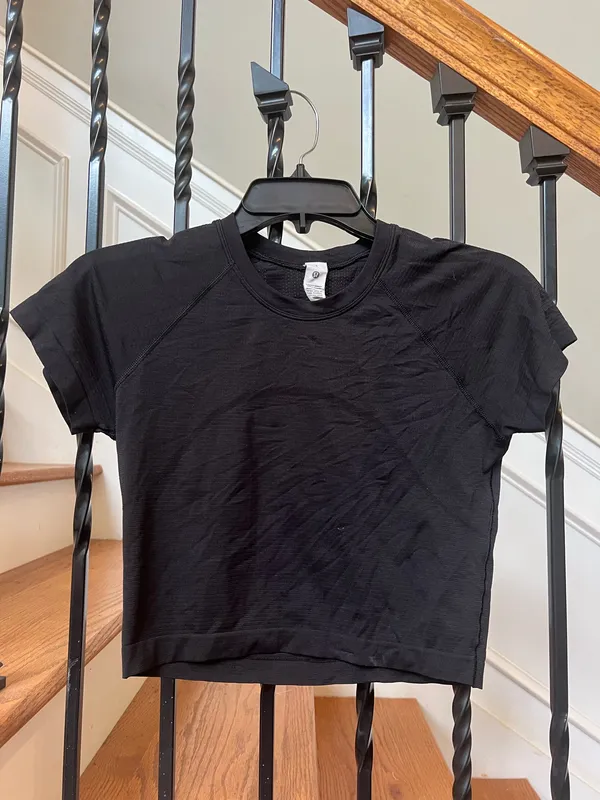 Lululemon Swiftly Tech Cropped short-sleeve 2.0  - Image 2