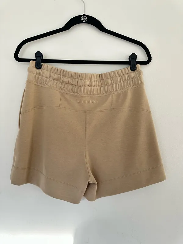 Lululemon Soft Ambitions High Rise Short 4" Trench 8 - Image 2