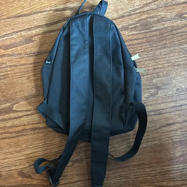 NWOT Herschel Supply Co BACKPACK black‎ fabric NOVA mini - Image 3