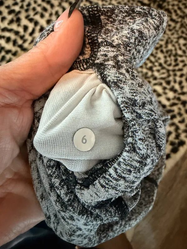 Lululemon Gray Marled Athletic Leggings - Image 3