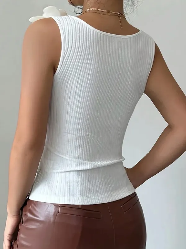 Women's Elegant 3D Flower Embellished Knitted Vest size small - Image 2