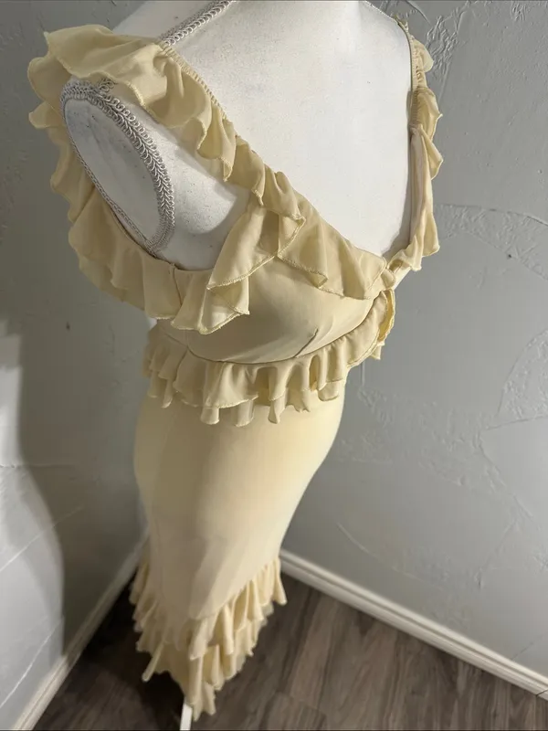 SHEIN Pale Yellow Ruffle V-Neck Maxi Dress - Image 3
