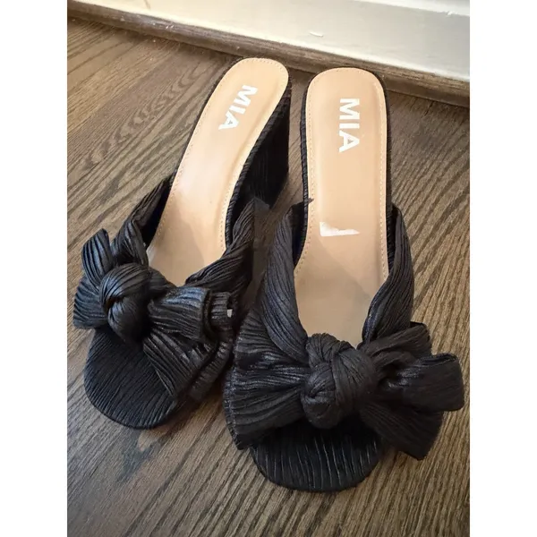 MIA Mechelle Knotted Bow Black Sz 6 Mule Block Heels Quiet Luxury NEW - Image 3