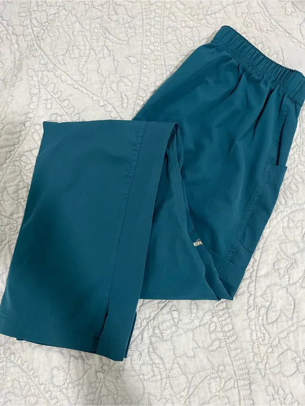 Skechers by barco 3 pocket stretch cargo tapered leg scrub pants Caribbean blue - Image 2