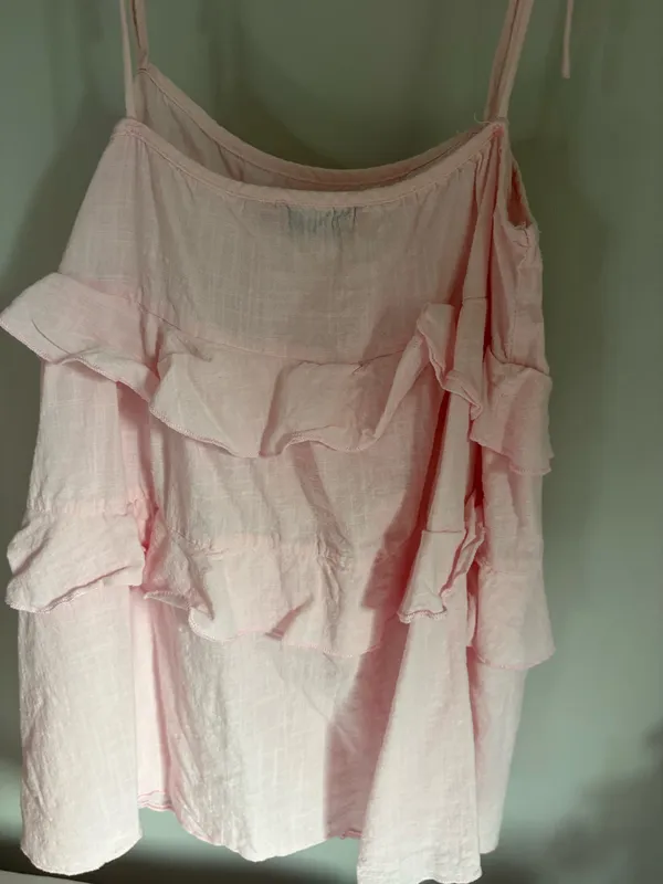 Edikted Mini Dress Pink Ruffle - Image 2