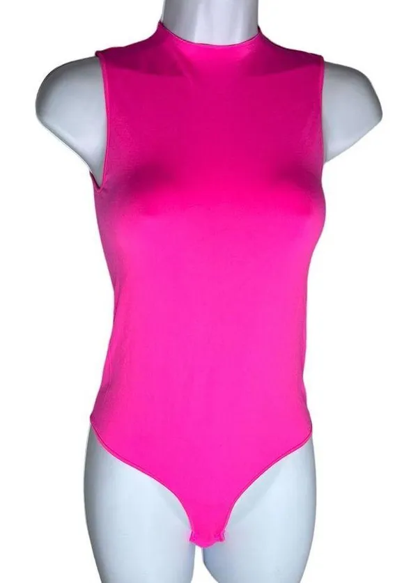 SKIMS Barbiecore hot pink bodysuit size s/m, NWT - Image 3