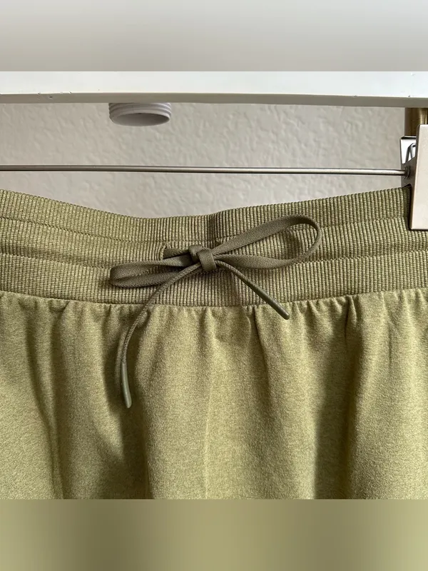 Fabletics Green Cloud Jersey Flounce Skort - Image 5