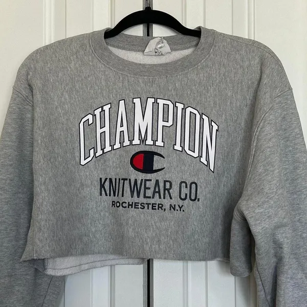 Champion Cropped Crewneck - Image 2
