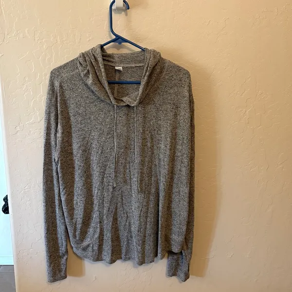 Old Navy Womans Hoodie Gray Pullover Size Large Drawstring - Image 8