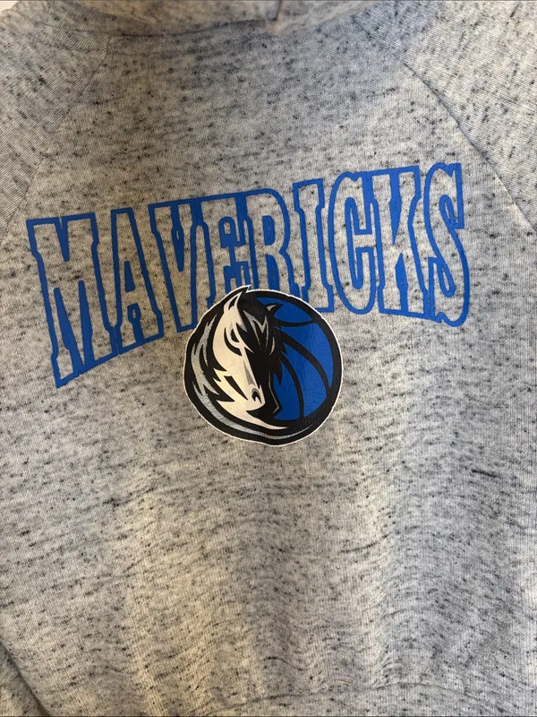 WEAR by Erin Andrews Dallas Mavericks Full Zip Hoodie Gray Small NBA - Image 5