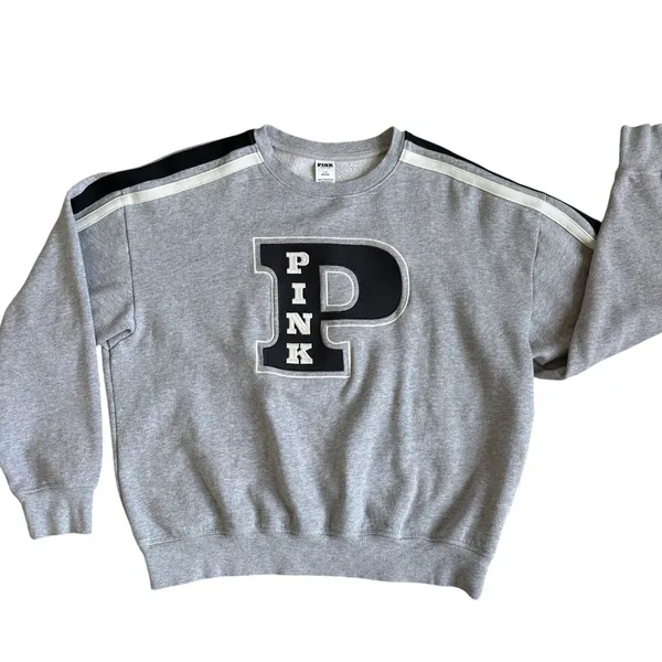 Victoria's Secret PINK Gray Varsity Patch Crewneck Sweatshirt Striped Sleeve L‎ - Image 3