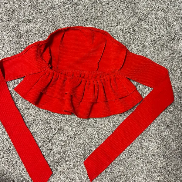 red strapless top Size XS - Image 2