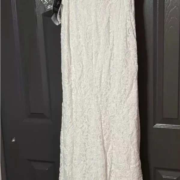 Adrianna Papell V-Neck Long Bridal Dress NWT Size 2 Coquette Bow Lace - Image 5