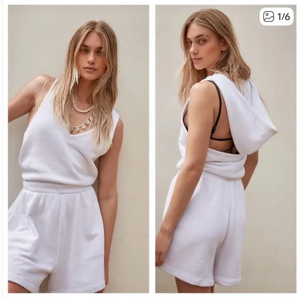 Free People Beach Coastal Resort White V Neck Open Back Hooded Small Romper - Image 2