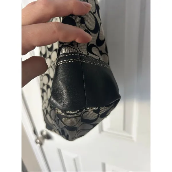 Coach Vintage Hampton F13973 Handbag Signature Jacquard & Leather Gray/Black - Image 5