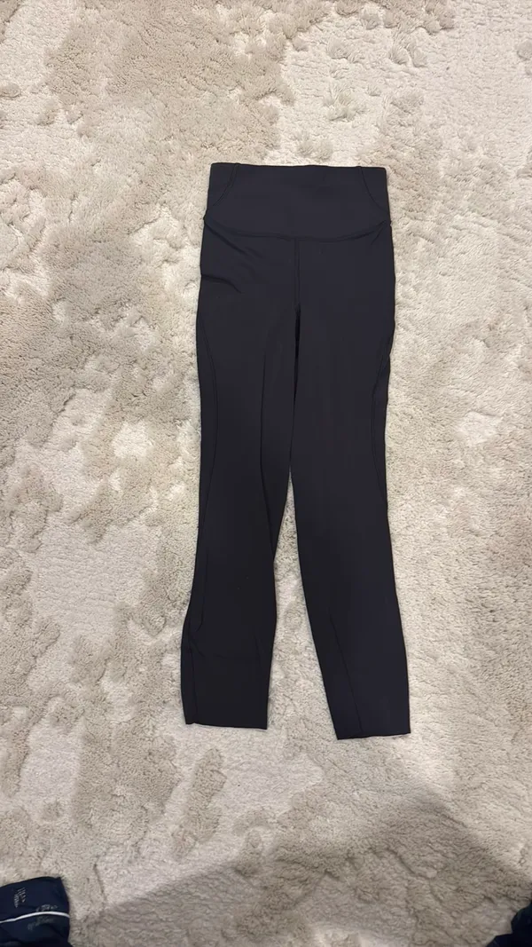 Black Lululemon Leggings 23" - Image 2