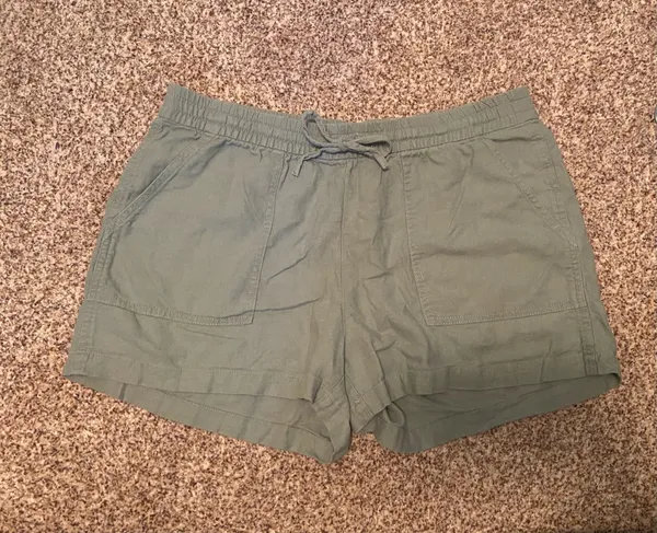 J.Crew Shorts Green Women’s - Image 2