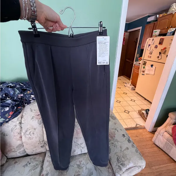 Lululemon Jogger Pants - Image 7