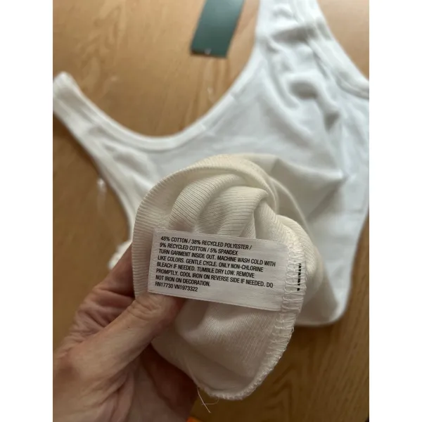 New Women's Wild Fable *Maui* Ribbed Tank Top Stretchy White Size Medium - Image 5