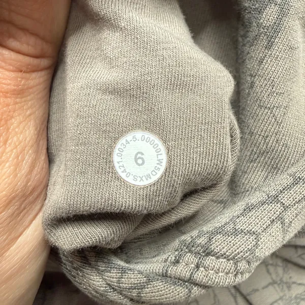 Lululemon Scuba High-Rise Jogger Womens 6 Grey Crackle Print Excellent Fleece - Image 4