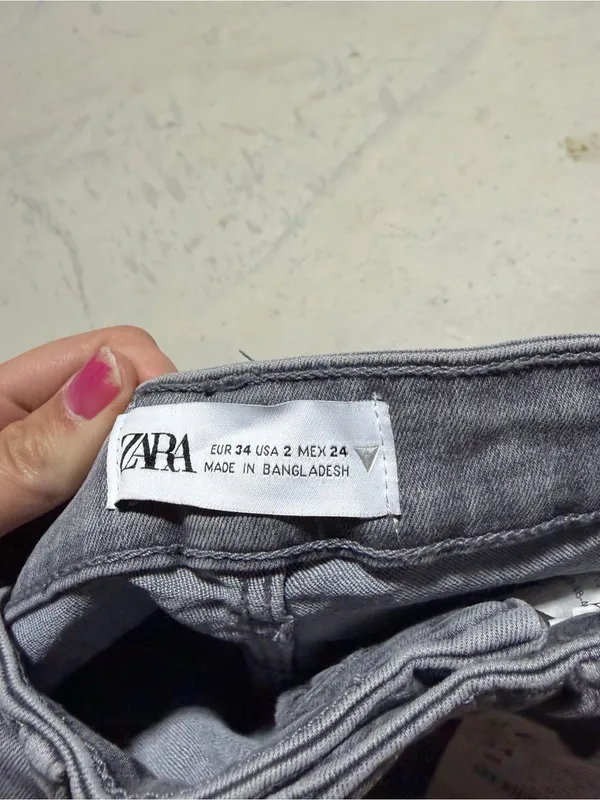 Zara NWT super elastic Gray High-Rise Jeans 2 - Image 3