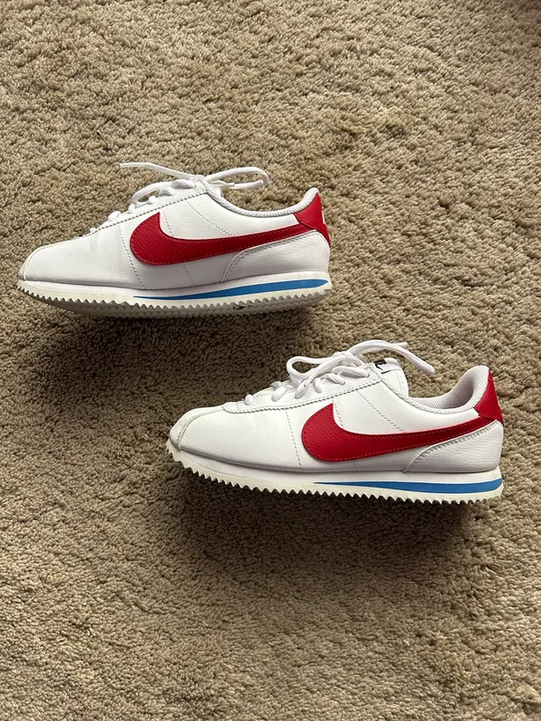 Nike Classic Cortez Leather in the White - Image 2