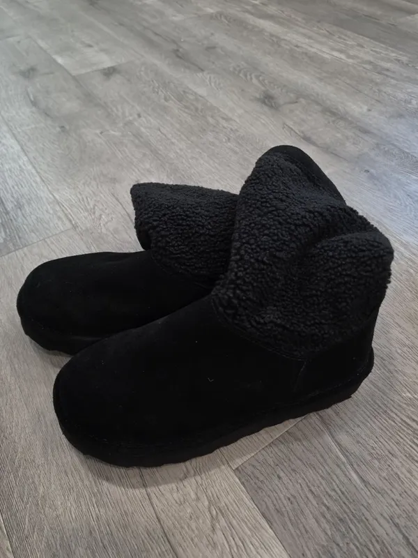 Bearpaw NWT Snuggle Murphy Platform Lo Boots Black Size 11W WIDE sherpa suede - Image 9