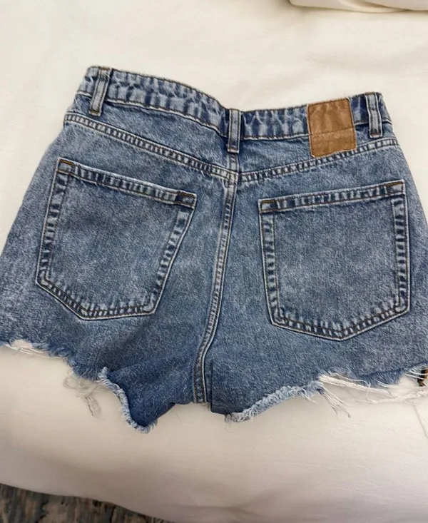 Jean shorts Zara  - Image 3