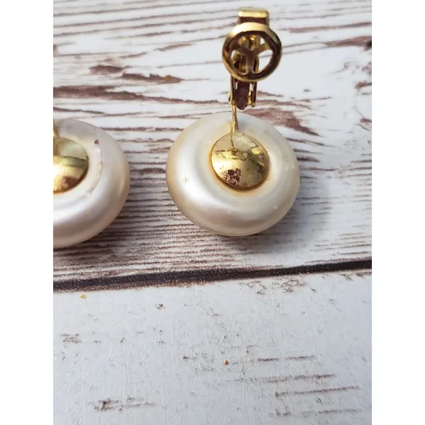 Vintage Trifari Clip On Earrings - Cream Faux Pearl - Some Surface Marks - Image 9