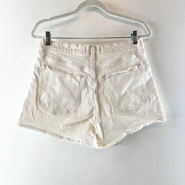 Abercrombie & Fitch The '90s Relaxed High Rise Cutoff Short Cream 30 / 10 - Image 4