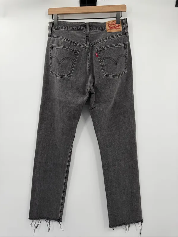 Levi’s 501 Original Jeans Women’s 27 Black Stonewash Raw Hem High Rise - Image 4