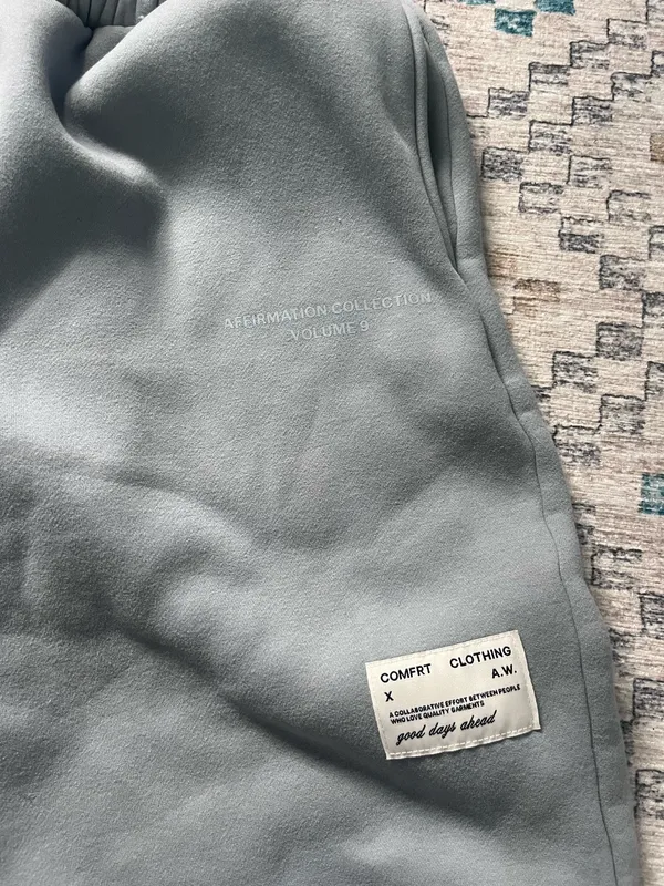 Comfrt Sweatpants - Image 3