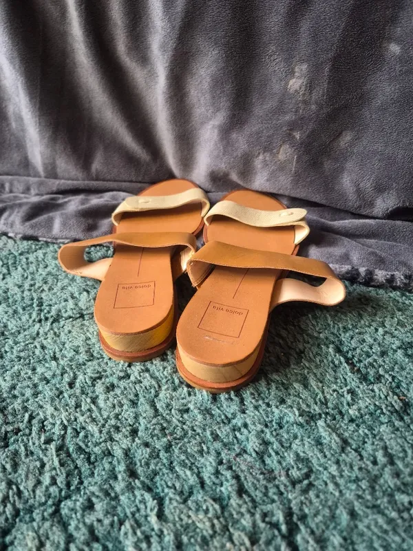 Dolce Vita Tan Open Toe Sandals 8.5 - Image 5