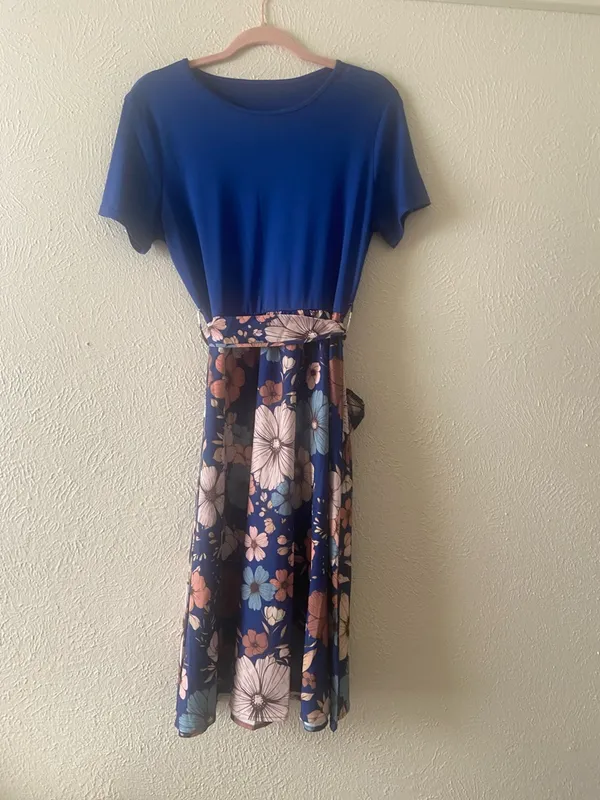 Women’s Blue Floral Midi Dress with Tie Waist - Image 2