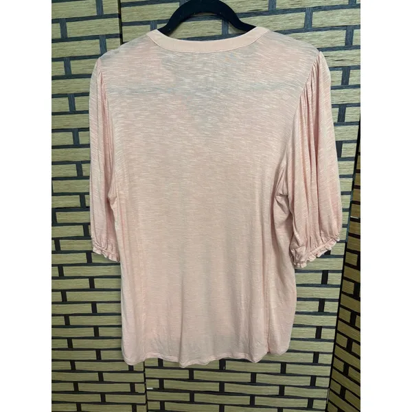 Democracy Peach Embroidered Top Size Medium‎ - Image 2
