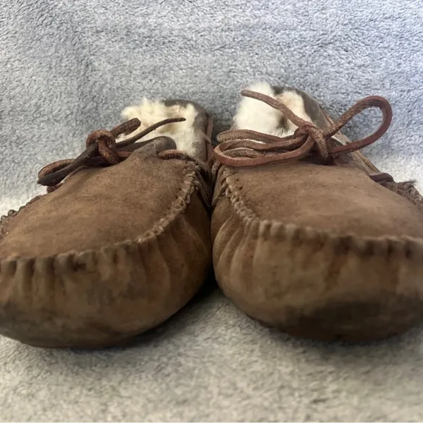 Women’s UGG Dakota Slippers - Image 3