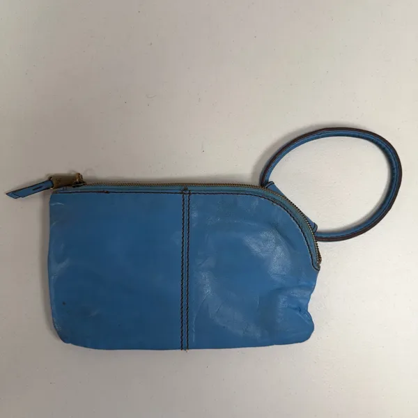 Hobo Sable Leather Wristlet Clutch Wallet Circle Handle Zip Wallet Boho Casual - Image 2