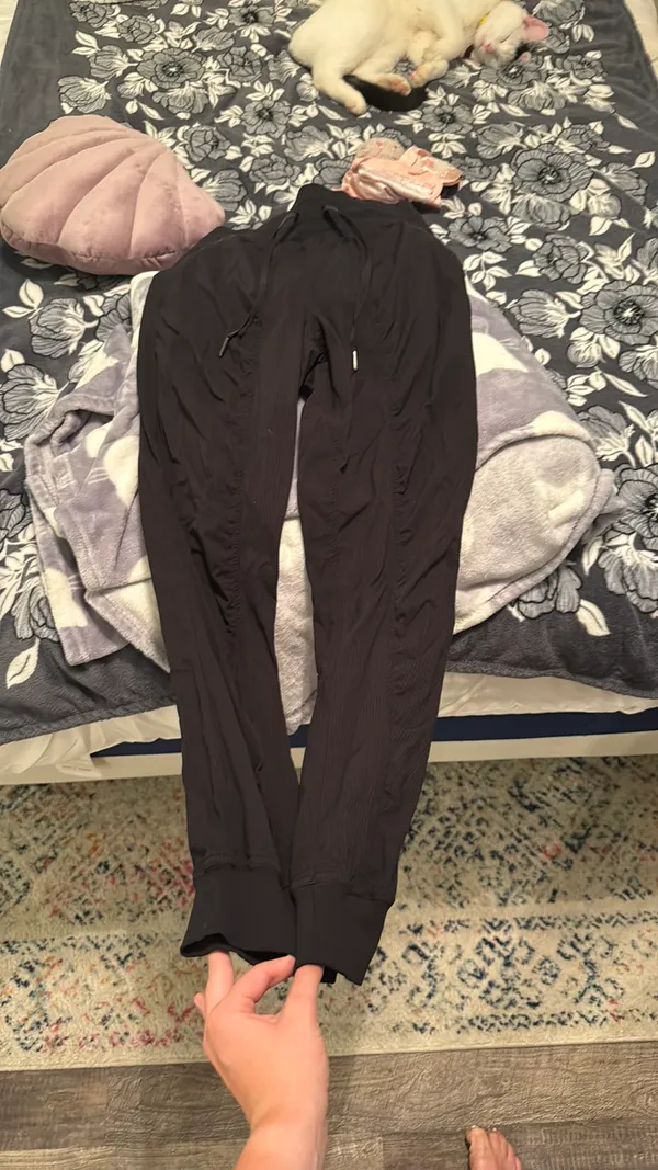 Lululemon Dane studio mid rise jogger full length - Image 3