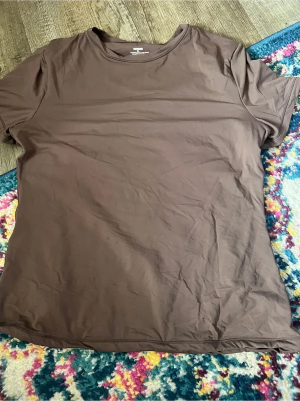 Suuksess xl brown top - Image 3